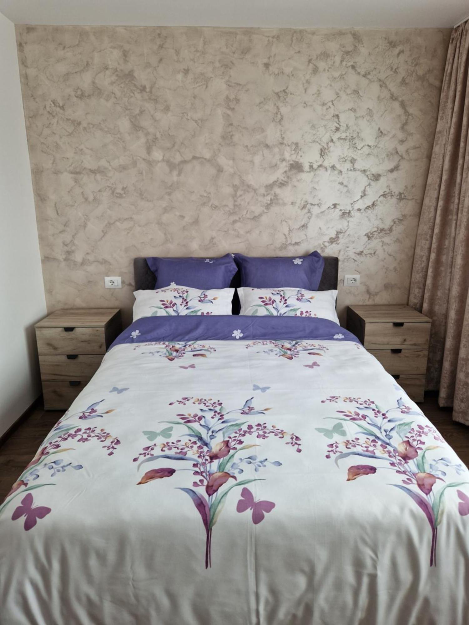 Downtown Apartment Ramnicu Valcea Ngoại thất bức ảnh